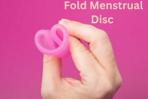 74 Fold the menstrual disc